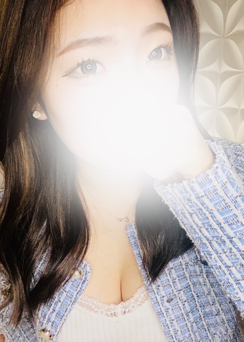 新人りみ