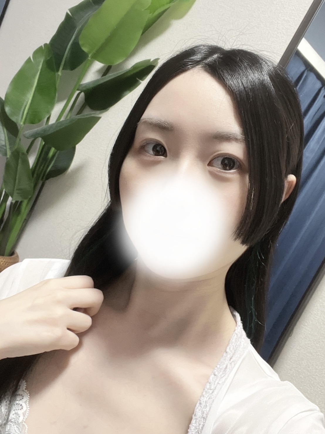 新人りく